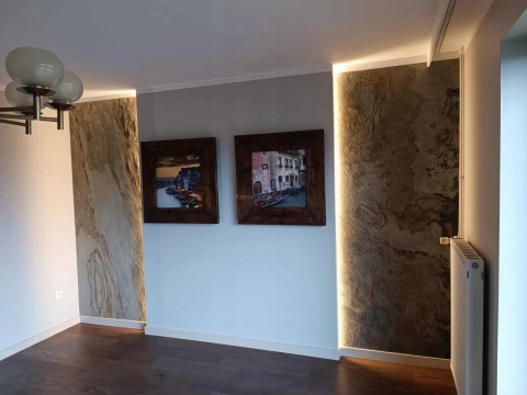 Kamień w rolce Fornir kamienny Naturalny Autumn Cream 122x244x0,2 cm