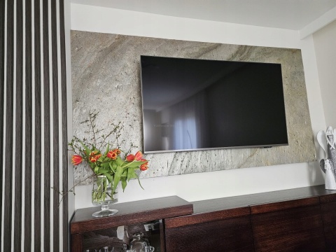 Kamień w rolce Fornir kamienny Naturalny Burning Forest 122x61x0,2 cm