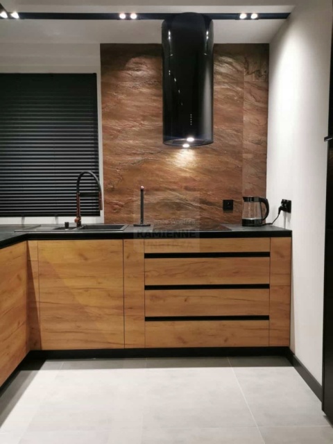 Kamień w rolce Fornir kamienny Naturalny Copper 122x61x0,2 cm