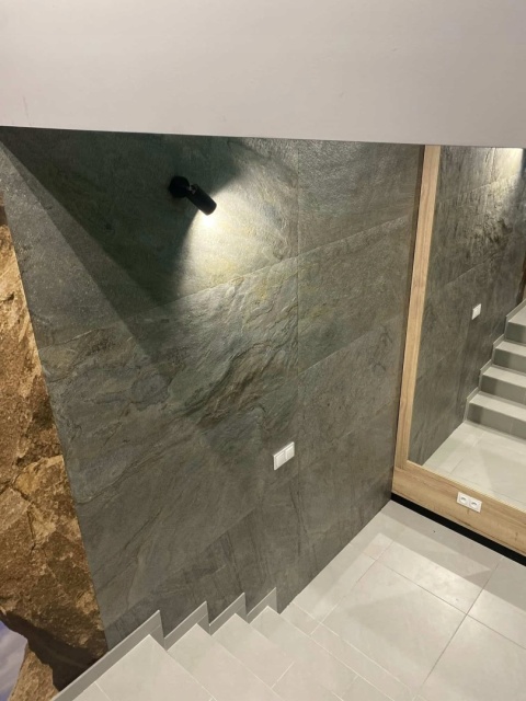 Kamień w rolce Fornir kamienny Naturalny Gold green 122x61x0,2 cm