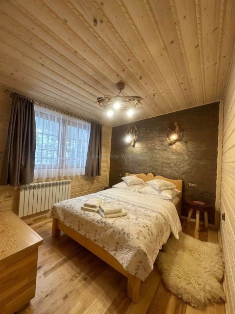 Kamień w rolce Fornir kamienny Naturalny Golden122x61x0,2 cm