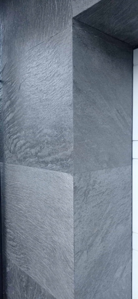 Kamień w rolce Fornir kamienny Naturalny Silver Galaxy 122x244x0,3 cm