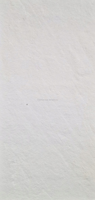 Kamień w rolce Fornir kamienny Naturalny White Quartz 122x244x0,2cm