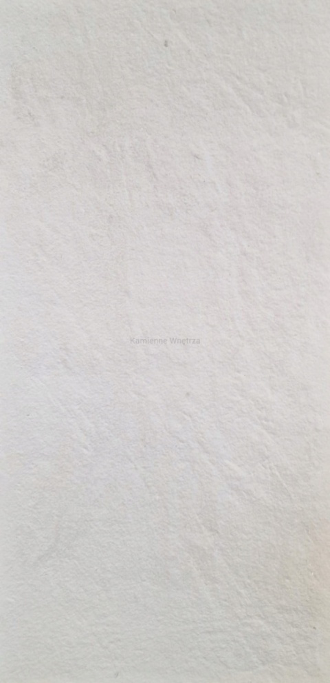 Kamień w rolce Fornir kamienny Naturalny White Quartz 122x244x0,2cm