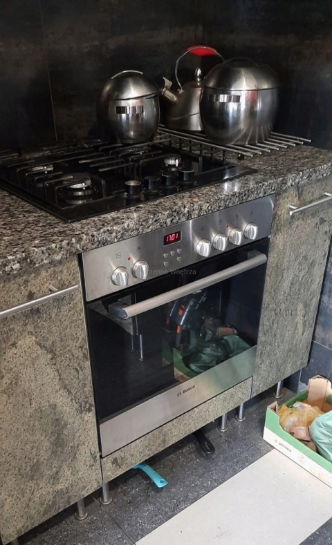 Kamień w rolce Fornir kamienny Naturalny Zerra Green 122x61x0,2 cm