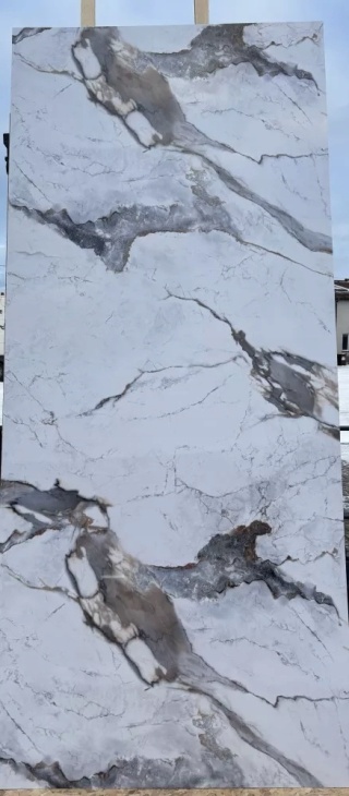 Płyta ŚCIENNA Panel wodoodporny PVC VENATO WHITE B 280x122x0,3cm POŁYSK