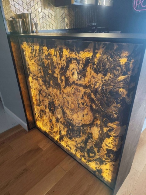 Kamień w rolce Fornir do podświetlenia Autumn Rustic 122x244x0,2 cm