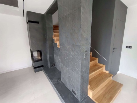 Kamień w rolce Fornir kamienny Naturalny LINE BLACK 122x61x0,3 cm