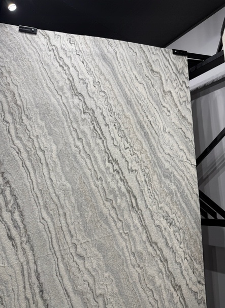 Kamień w rolce Fornir kamienny Naturalny MILIAN WHITE 122x280x0,3 cm