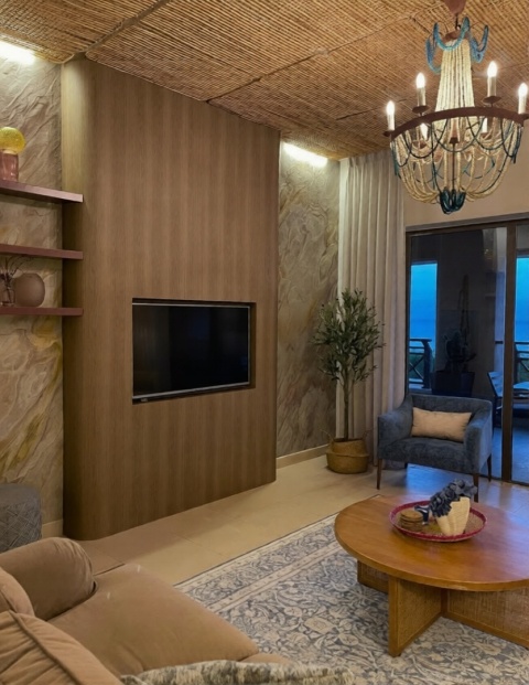 Kamień w rolce Fornir kamienny Naturalny Ulsan white 122x280x0,3 cm