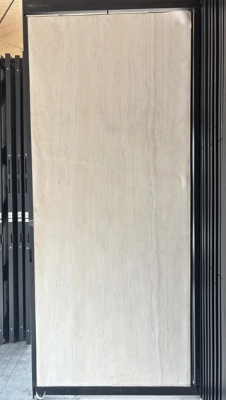 Kamień w rolce Fornir kamienny mineralny TRAWERTYN NATURAL 280x120 PREMIUM