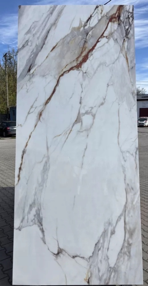 Płyta ŚCIENNA Płyta węglowa PVC KLARO GOLD 280x122x0,3cm POŁYSK