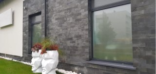 Kamień elewacyjny-dekoracyjny Łupek Black Slate Brick 10x30