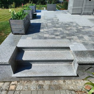 Schodek Granitowy płomieniowany G603 120x35x2 stopnica Bullnose