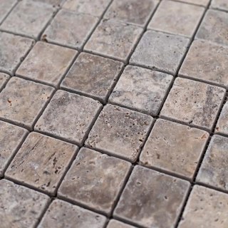 Kamień dekoracyjny trawertyn Ash Argent Mix Bębnowany Mozaika 4,8x4,8x1 cm