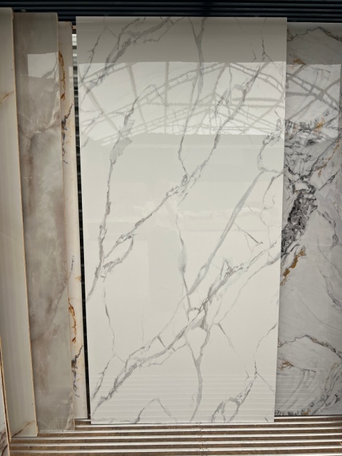 PŁYTA PVC Wodoodporna Snow Veins 288x122 POŁYSK
