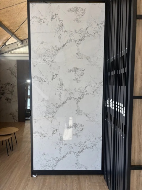 Płyta ŚCIENNA Panel wodoodporny PVC CRYSTAL WHITE 280x122x0,3cm POŁYSK