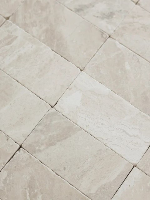Płytka marmurowa Queen Beige | Coffee White Brick bębnowana 7,5x15x1 cm