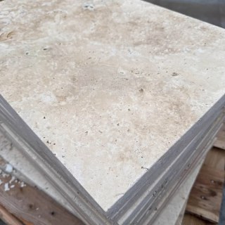 Trawertyn Ivory Classic Mix Bębnowany 61x61x3 cm