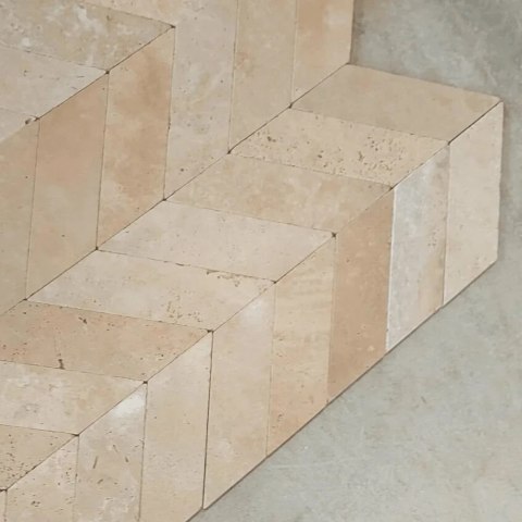 Trawertyn Light Bębnowany 7,5x30,5 10mm Chevron