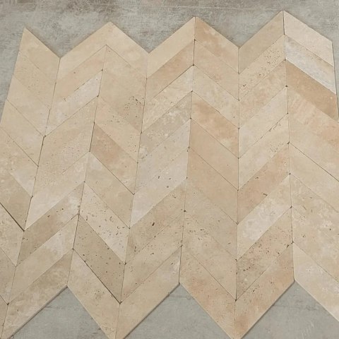 Trawertyn Light Bębnowany 7,5x30,5 10mm Chevron