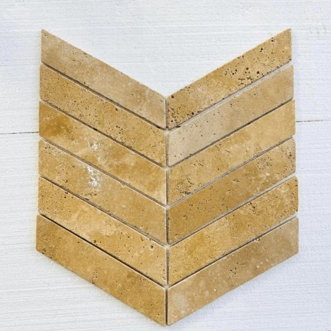Trawertyn Light Bębnowany Chevron 7,5x30,5x1 cm