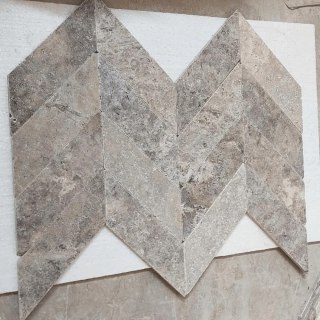 Trawertyn Silver Bębnowany 7,5x30,5 10mm Chevron