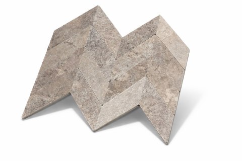 Trawertyn Silver Bębnowany Chevron 7,5x30,5x1 cm