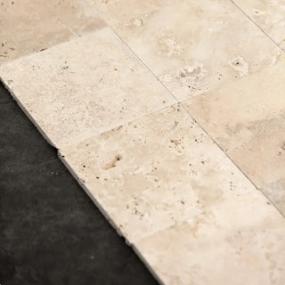 Trawertyn Super Light Szlifowany Bębnowany 61x40,6x1,2 cm
