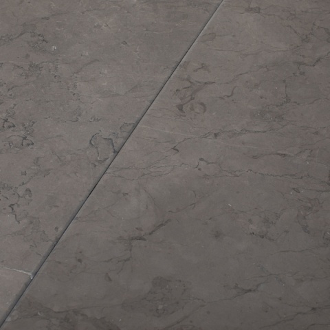Płytki marmurowe z czarnego marmuru Pietra Grey w rozmiarze 30/60/2 cm, wykończenie szczotkowane
