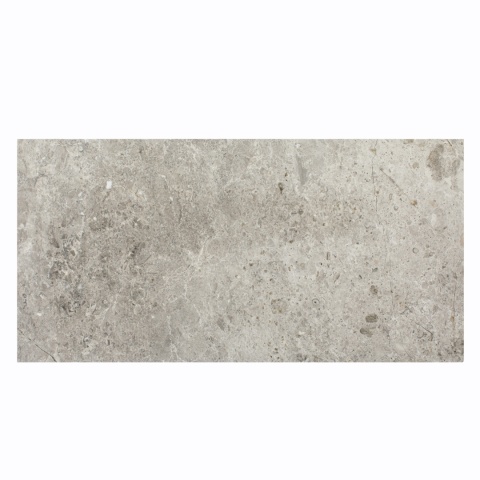 Płytki marmurowe z szarego marmuru Tundra Grey Ocean w rozmiarze 30/60/2 cm, wykończenie satynowe