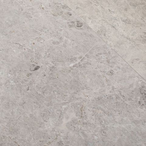Płytki marmurowe z szarego marmuru Tundra Grey w rozmiarze 30/60/2 cm, wykończenie polerowane