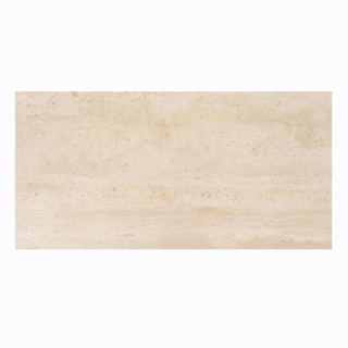 Płytki trawertynowe z beżowego trawertynu Classic Light w rozmiarze 30/60/1,8 cm, wykończenie polerowane