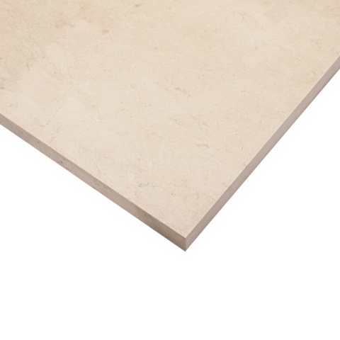 Płytki wapienne z beżowego wapienia Aero Cream w rozmiarze 60/60/2 cm, wykończenie polerowane