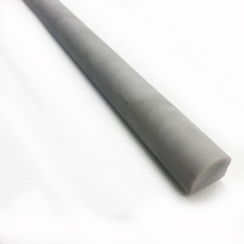 Listwy dekoracyjne Pencil z szarego marmuru ice grey wykończenie satynowe