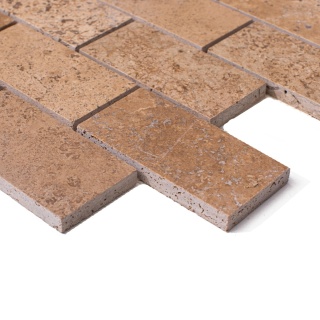 Mozaika trawertynowa brick bone , cegiełka, z brązowego trawertynu Noce, kostki, element 10/5 cm, grubość 1 cm, wykończenie saty